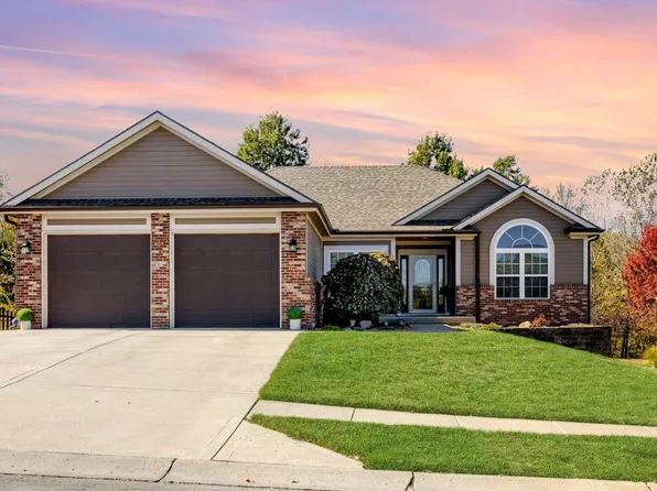 1604 Lauren Ln, Kearney, MO 64060