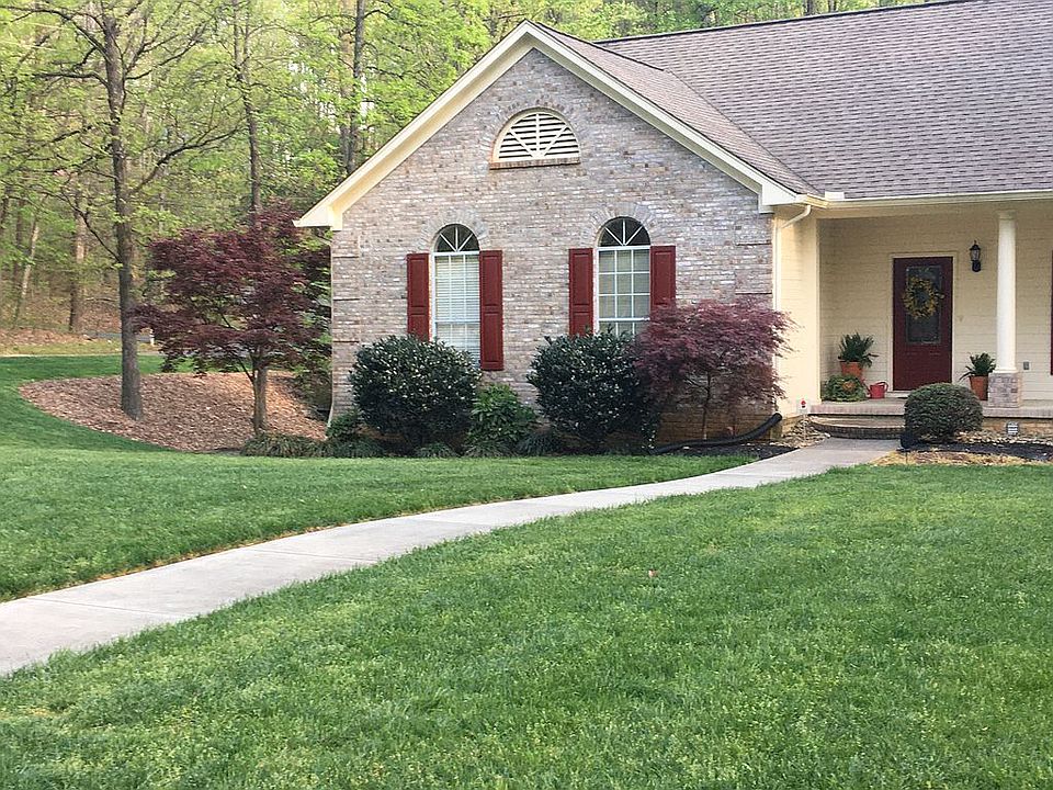 2nd image of 10700 Gallerani Dr