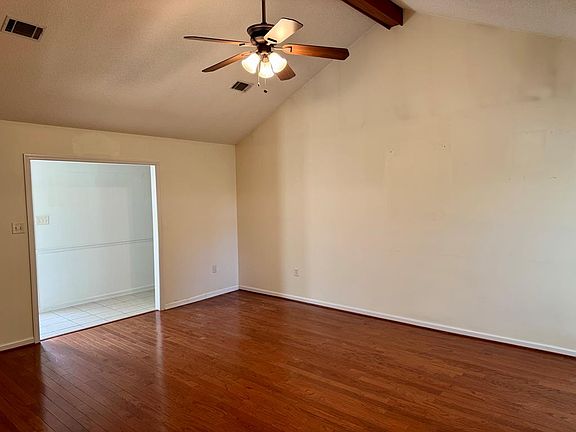 5th image of 6155 Peters Rd