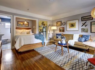 702 26th Ave, Seattle, WA 98122