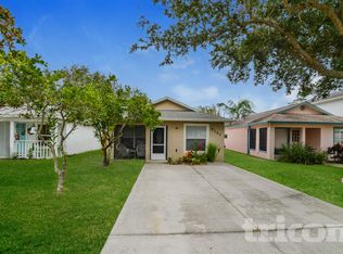 5127 Pineland Ave, Port Orange, FL 32127