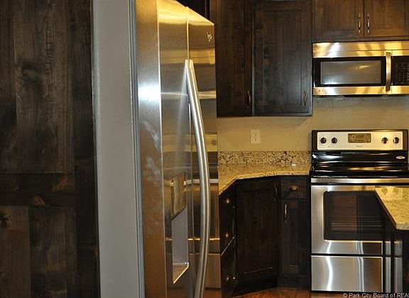 2nd image of 1737 Spur Wood Dr