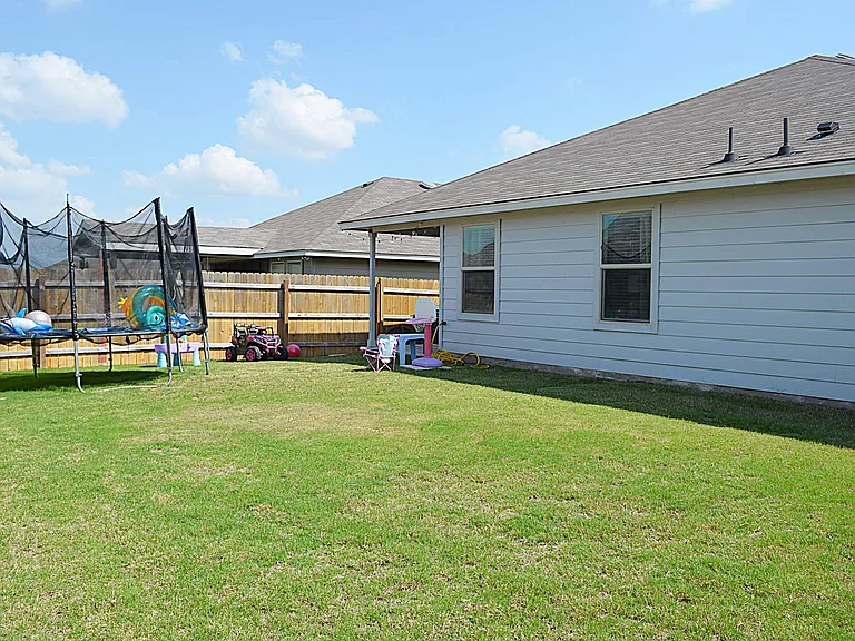 8924 Cantera Ridge Rd — Photo 27