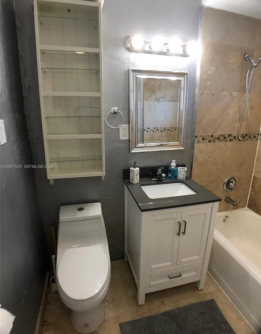 Harris Estates — Photo 4