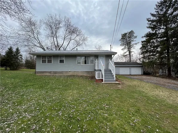 282 Wheat St, Cayuga, NY 13034