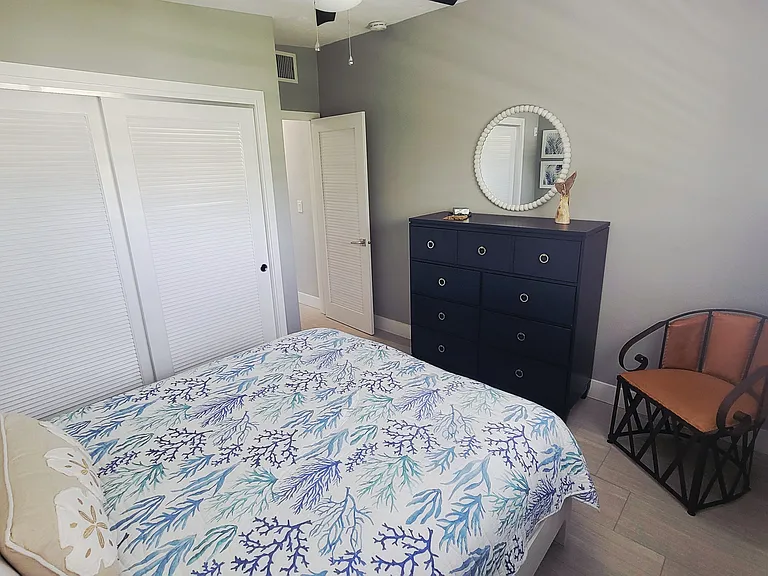 N Coconut Palm Blvd — Photo 21