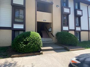 11635 Stoneview Sq APT 2B, Reston, VA 20191