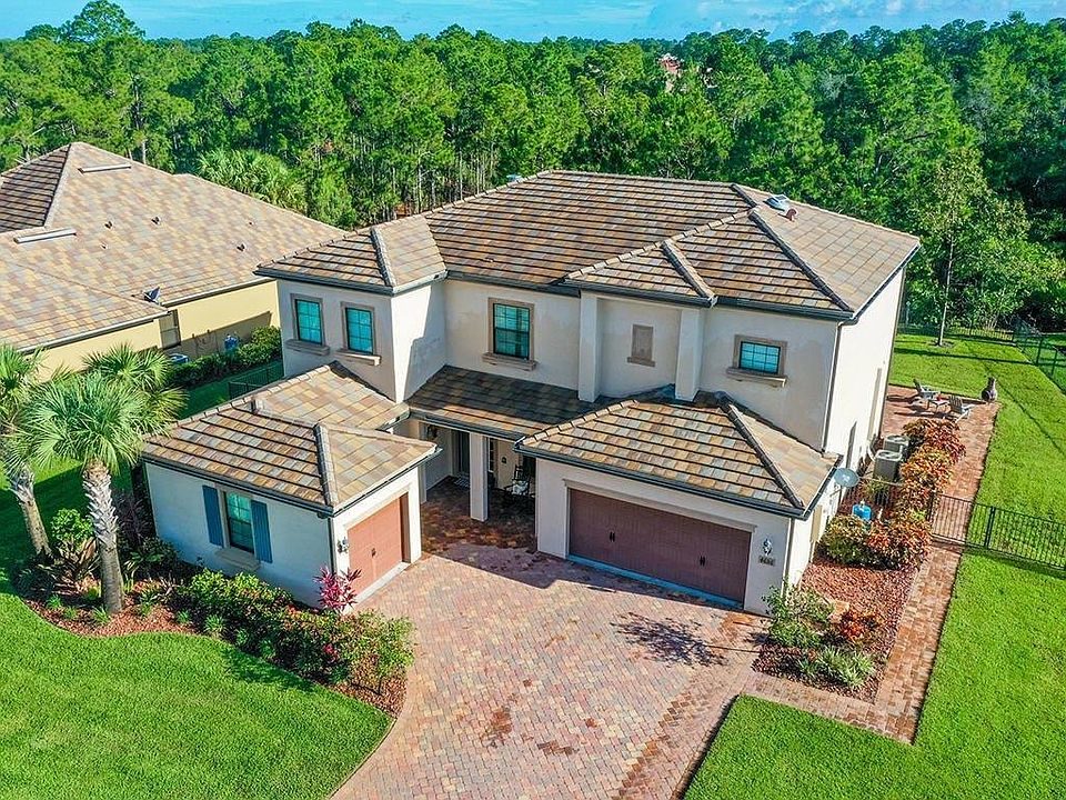 1st image of 4656 SW Gossamer Cir