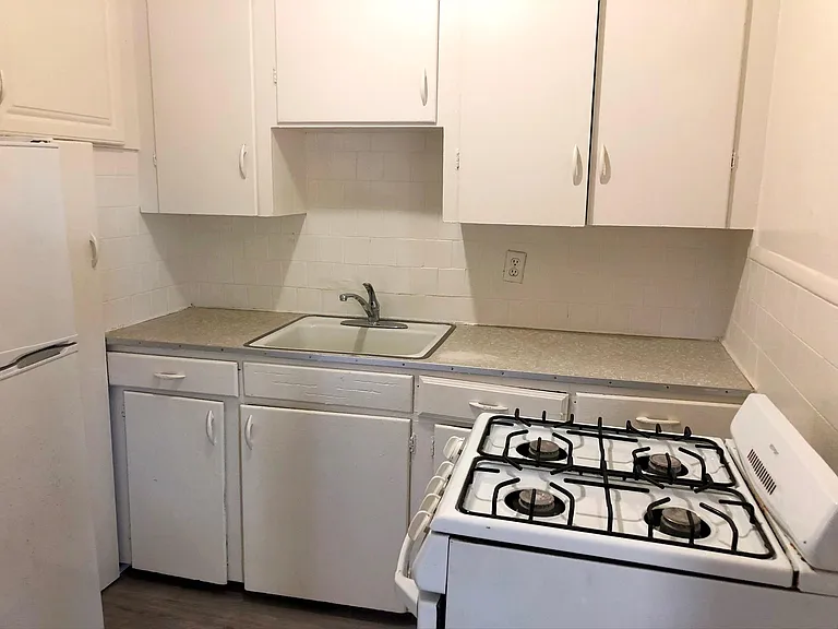 1580 Nome St #4 — Photo 5