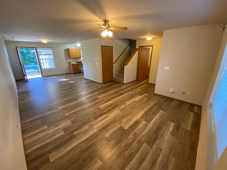 1253 Griggs St — Photo 4