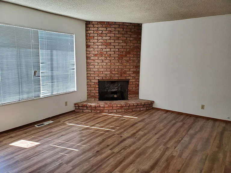705 Sylvan Ave — Photo 4