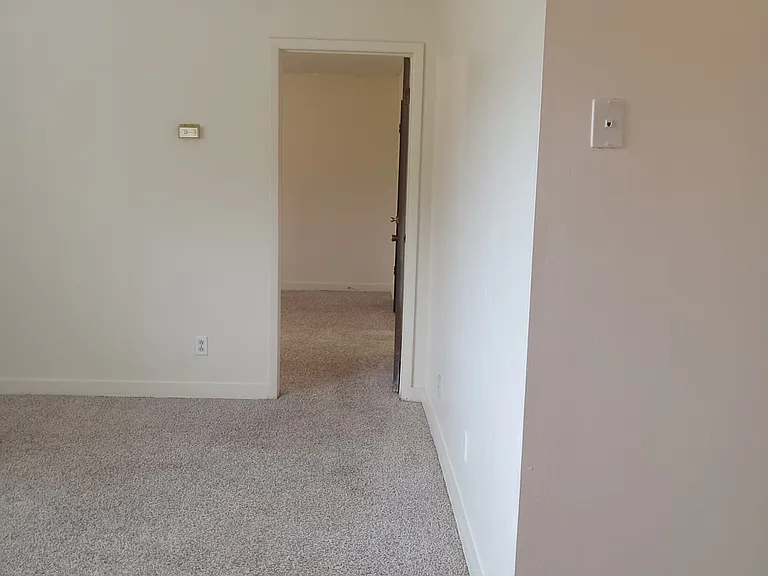 Carriage Apartments — Photo 9
