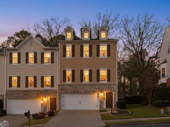 460 Eagle Tiff Dr, Sugar Hill, GA 30518