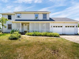 1726 S Alcony Conover Rd, Troy, OH 45373