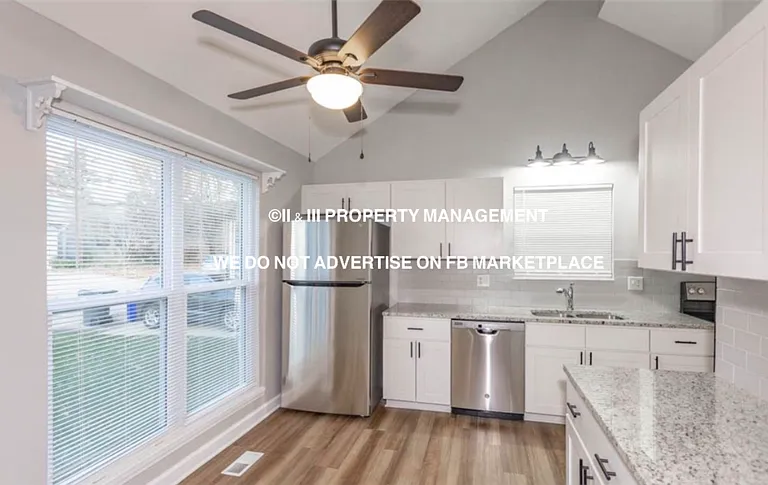 127 Nelson Cir — Photo 15