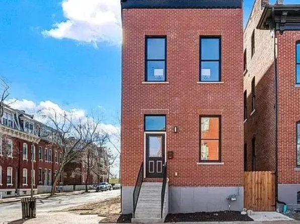 1000 Barton St, Saint Louis, MO 63104