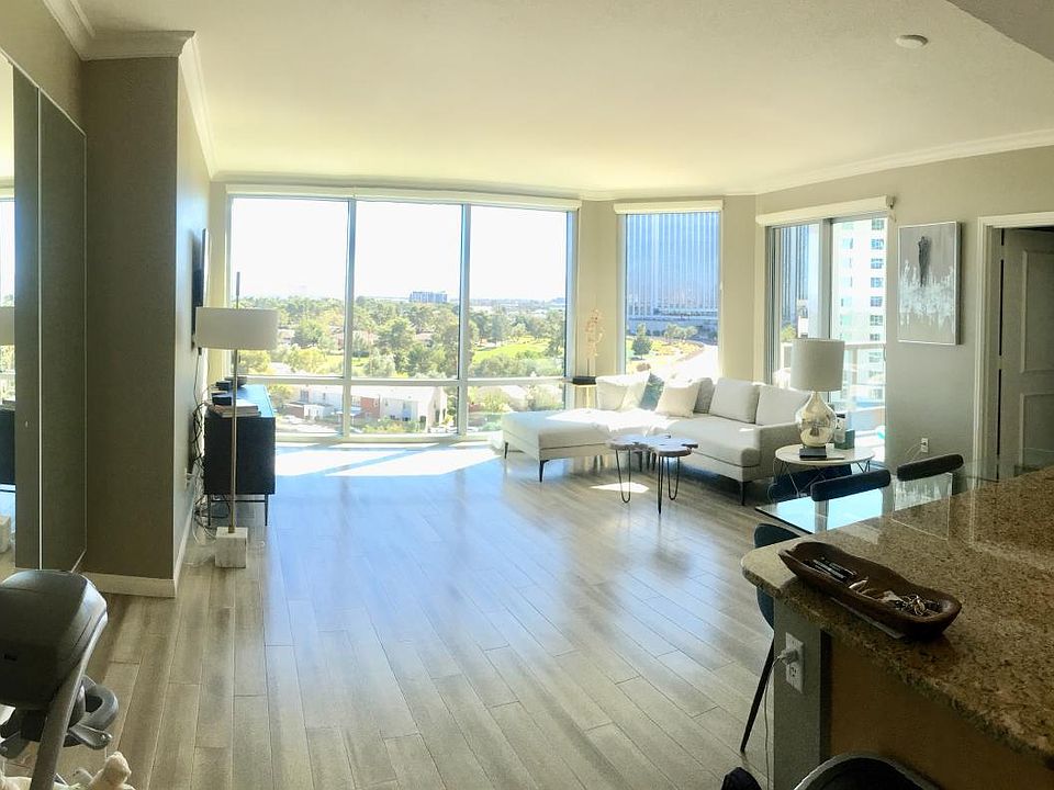 Living room entrance view