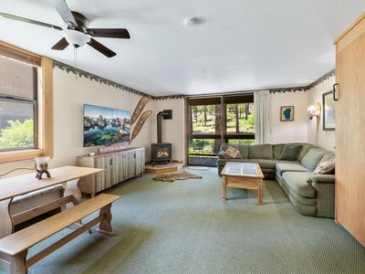 3169 Aspen Grv, Truckee, CA, 96161