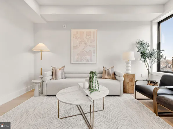 3934 14th St NW #402, Washington, DC 20011