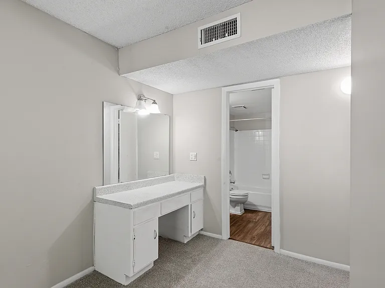 Transform your living experience at Wymore 360 Apartments, featuring spacious layouts and modern amenities. The well-appointed bathrooms create a serene retreat. Don't miss outschedule your tour today and find your perfect home!