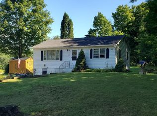 883 Dana Hill Rd, New Hampton, NH 03256