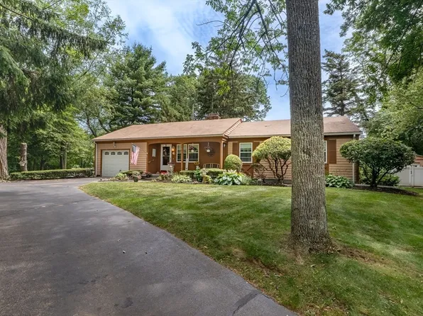 140 Stoney Hill Rd, Swansea, MA 02777