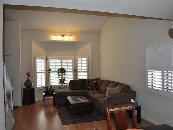 2nd image of 43918 Broadwater Ave