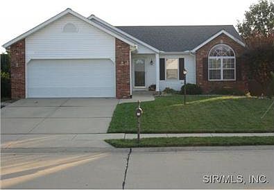 Nicely Landscaped Ranch