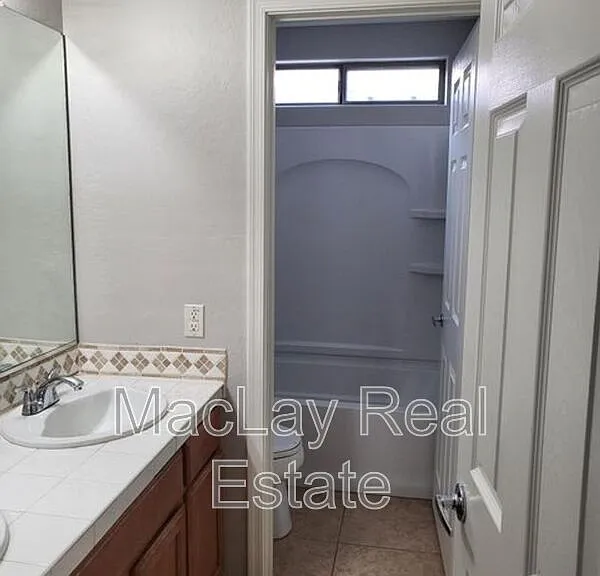 25850 W Pleasant Ln — Photo 8