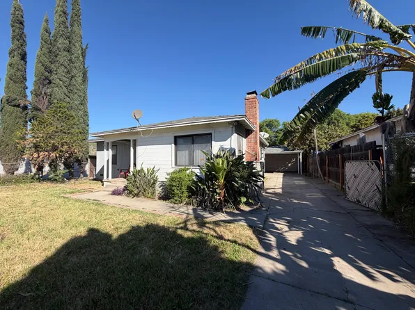 858 W 23rd St, San Bernardino, CA 92405