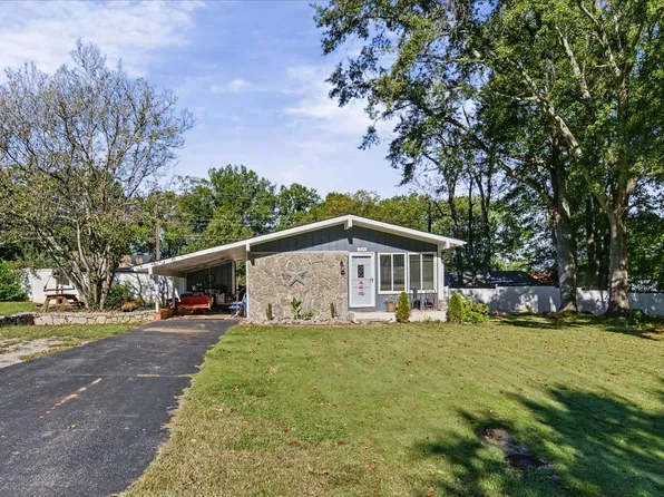 225 Hicks Dr, Inman, SC 29349