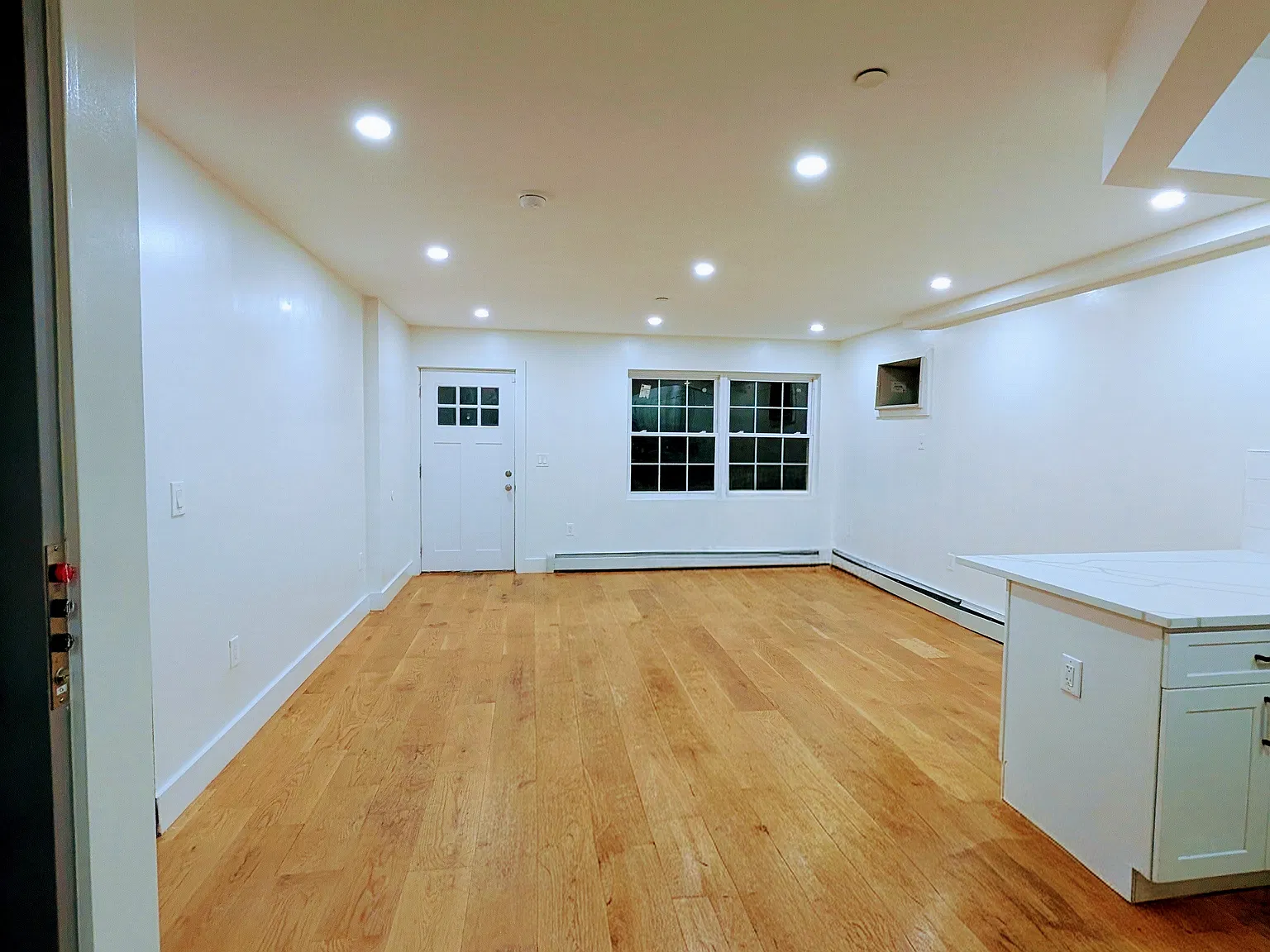 Barbadoes Dr, Far Rockaway — Photo 1