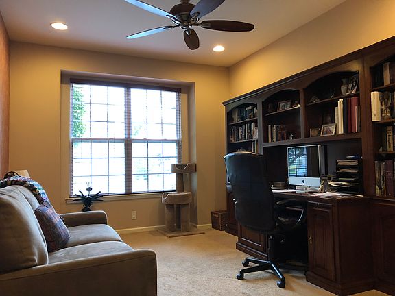 Library/can be 3rd Bedroom