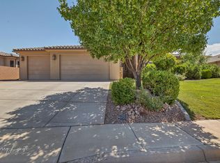 2463 S Eagles Nest Dr, Washington, UT 84780