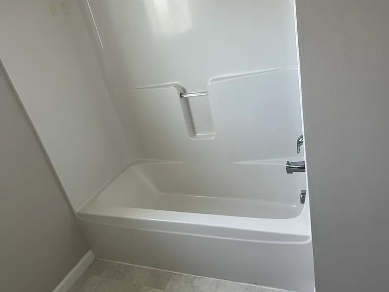 12188 Hupp St NE — Photo 10