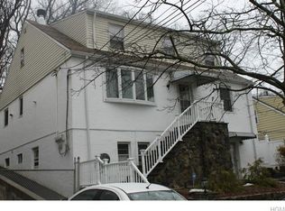 108 Colin St, Yonkers, NY 10701