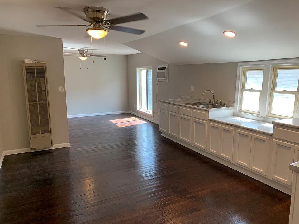 719 Huber St #A