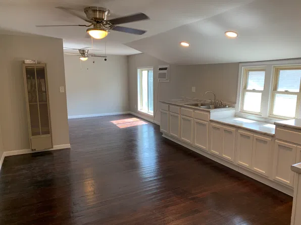 719 Huber St APT A, Festus, MO 63028