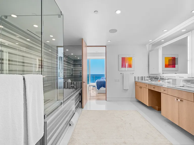 24380 Malibu Rd — Photo 25