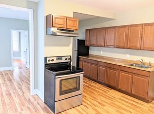 46 Leach St #1, Salem, MA 01970