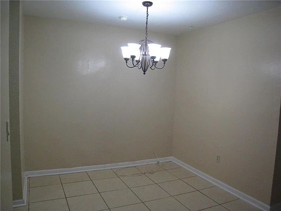 5th image of 2931 NW 157th St