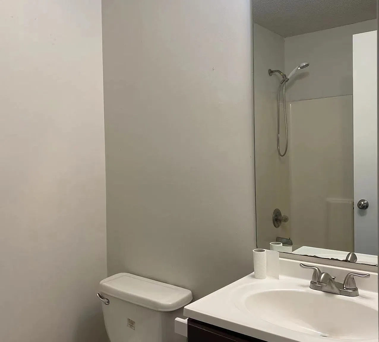 3 bed, 1430 sqft, $1,500 — Photo 3