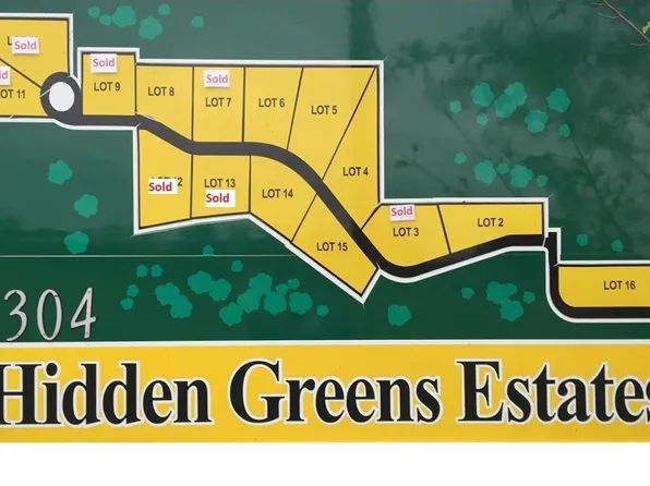 22 Hidden Greens Rd, Weedsport, NY 13166