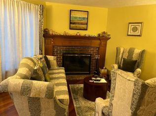 128 Parker St APT 2D, Acton, MA 01720