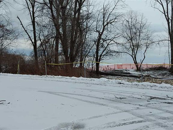 2nd image of Na E Michigan Ave