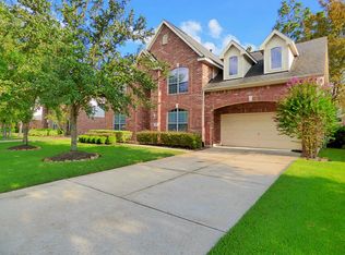 12214 Fall River Pass Ln, Humble, TX 77346