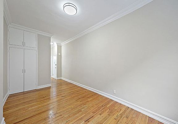 2nd image of 510 E 88th St APT B
