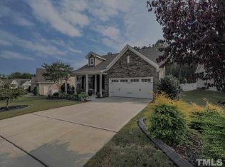 355 Apalachia Lake Dr, Fuquay Varina, NC 27526