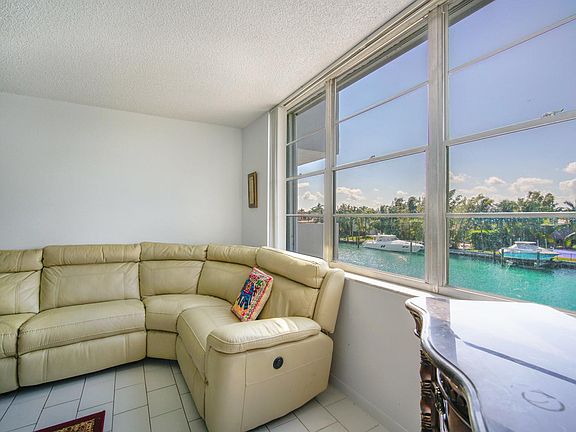5th image of 10000 W Bay Harbor Dr APT 202