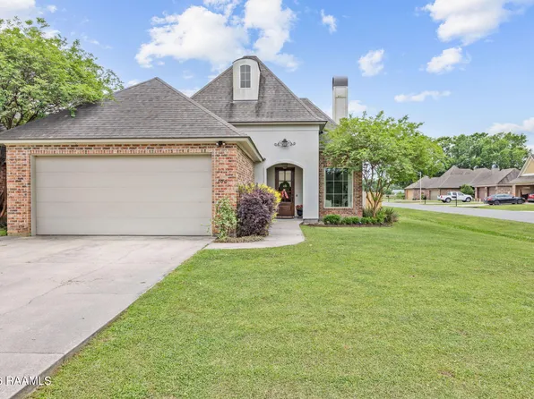 100 Tara Oak Dr, Carencro, LA 70520